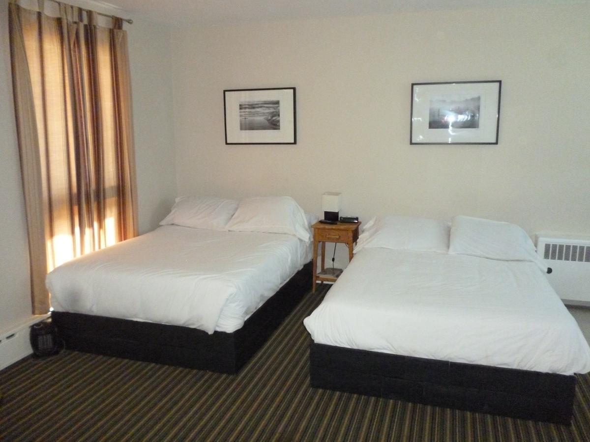 Wheel Inn Motel New Liskeard Phòng bức ảnh